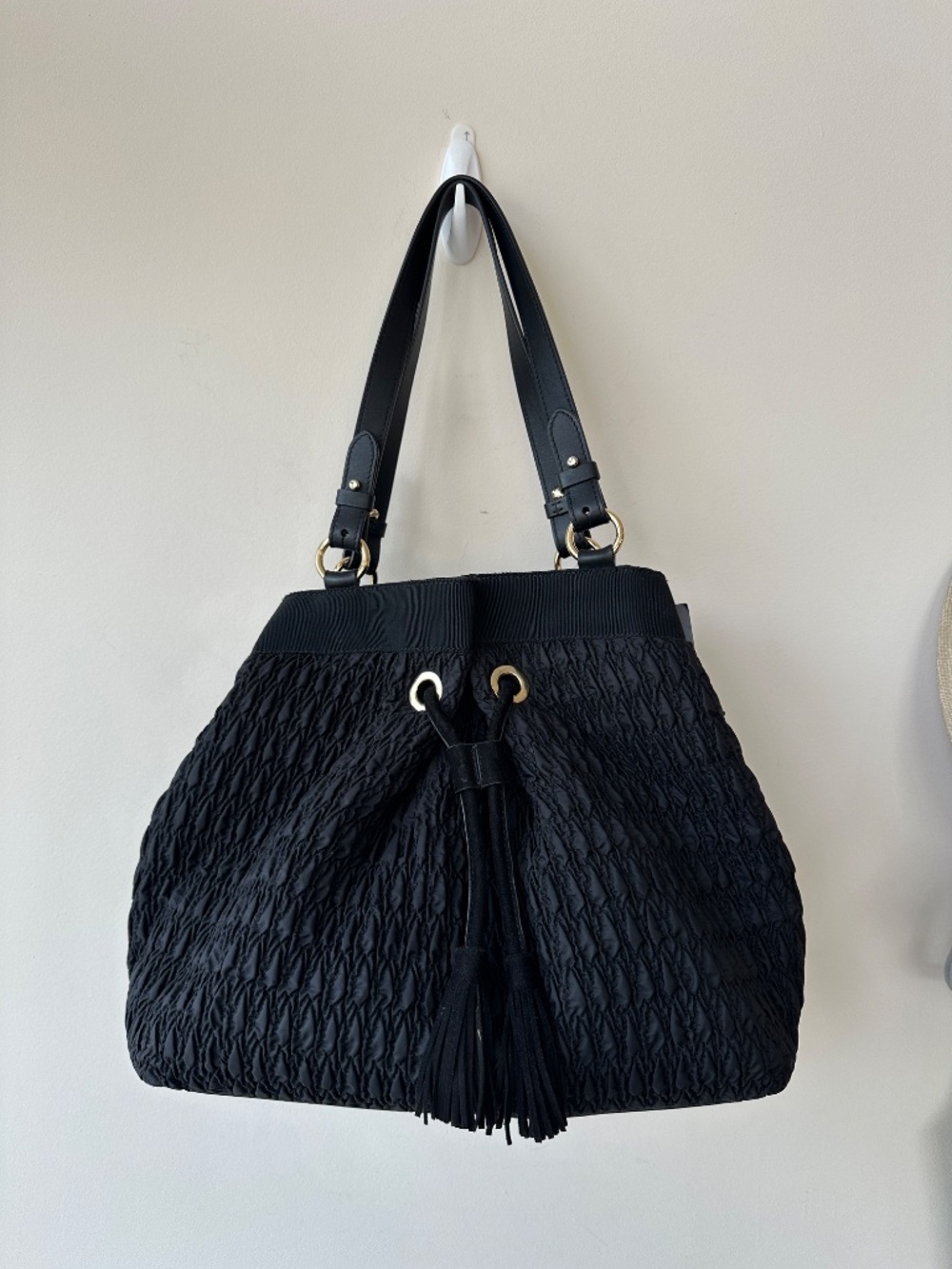 Alberta Ferretti Black Textured Tassel Shoulder Bag - Picture 3 of 5